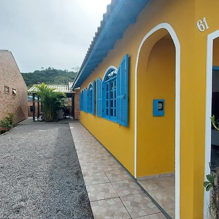 Casa 300M Da Praia Com Lindo Jardim! Florianópolis Zewnętrze zdjęcie